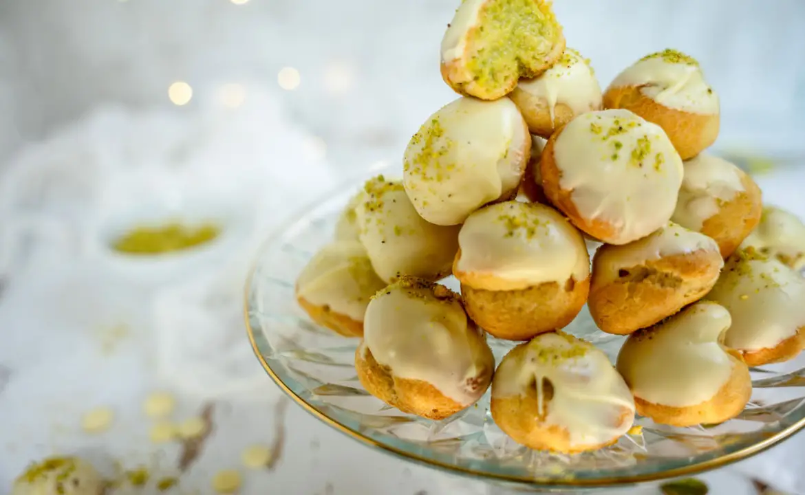 Pisztáciás profiterol