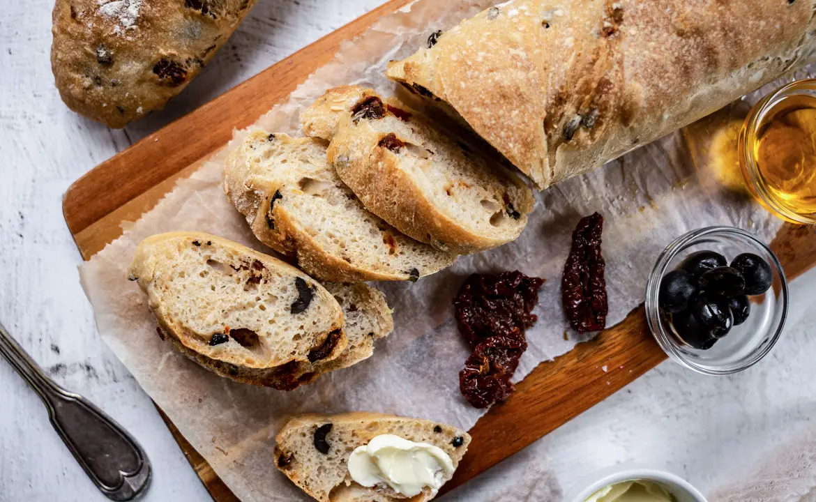 Aszalt paradicsomos olívabogyós ciabatta