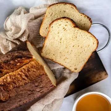 Félbarna szendvics kenyér
