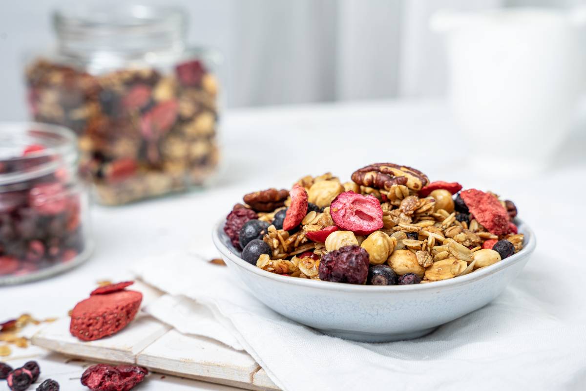 Házi granola csokival, vagy liofilizált gyümölcsökkel